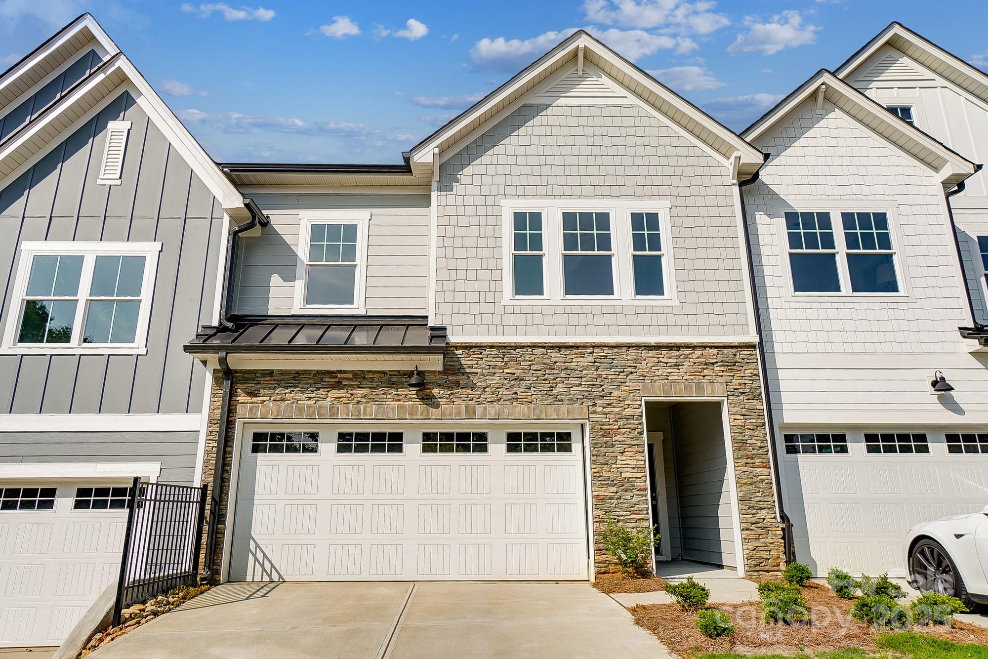 10408 Audubon Rdg Drive Cornelius, NC 28031 - Photo 3 of 27