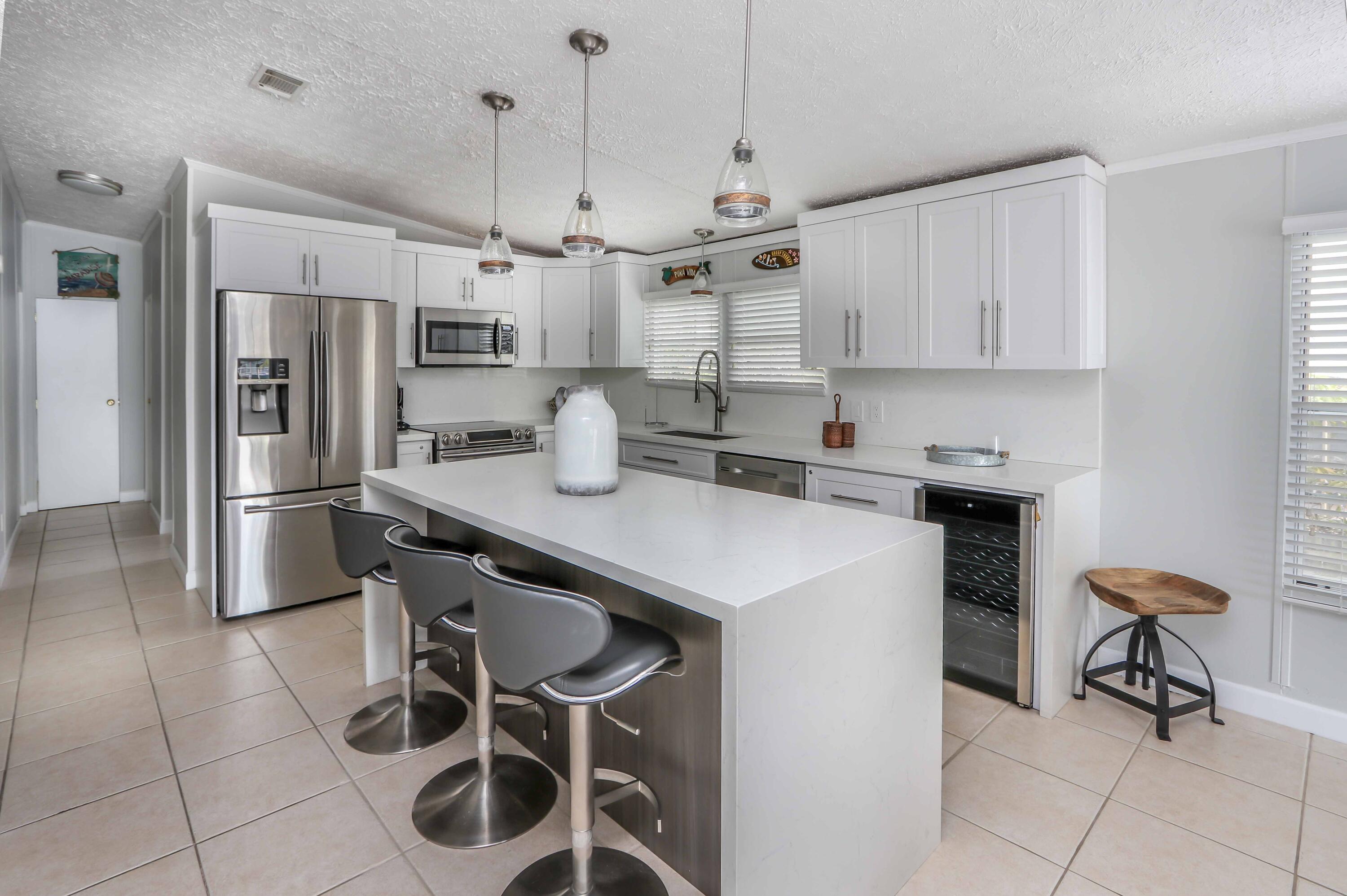 143 Long Key Road, Unit NONE Key Largo, FL 33037 - Photo 21 of 45 143_Long_Key_Rd_David_12052021 (185)-304
