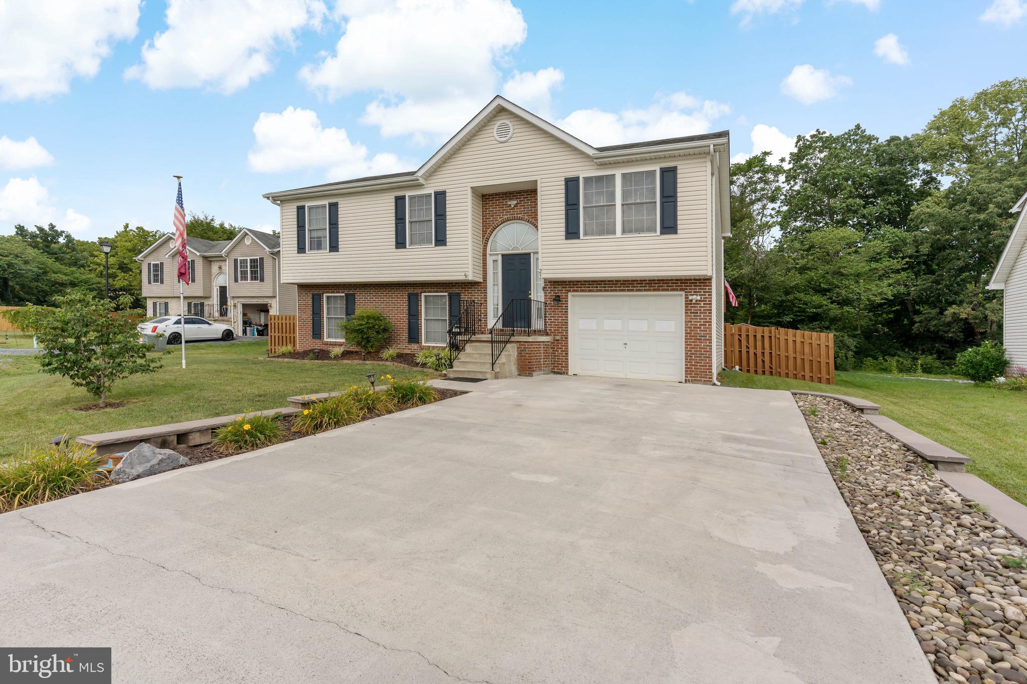 25 Gibson Road Inwood, WV 25428 - Photo 8 of 40
