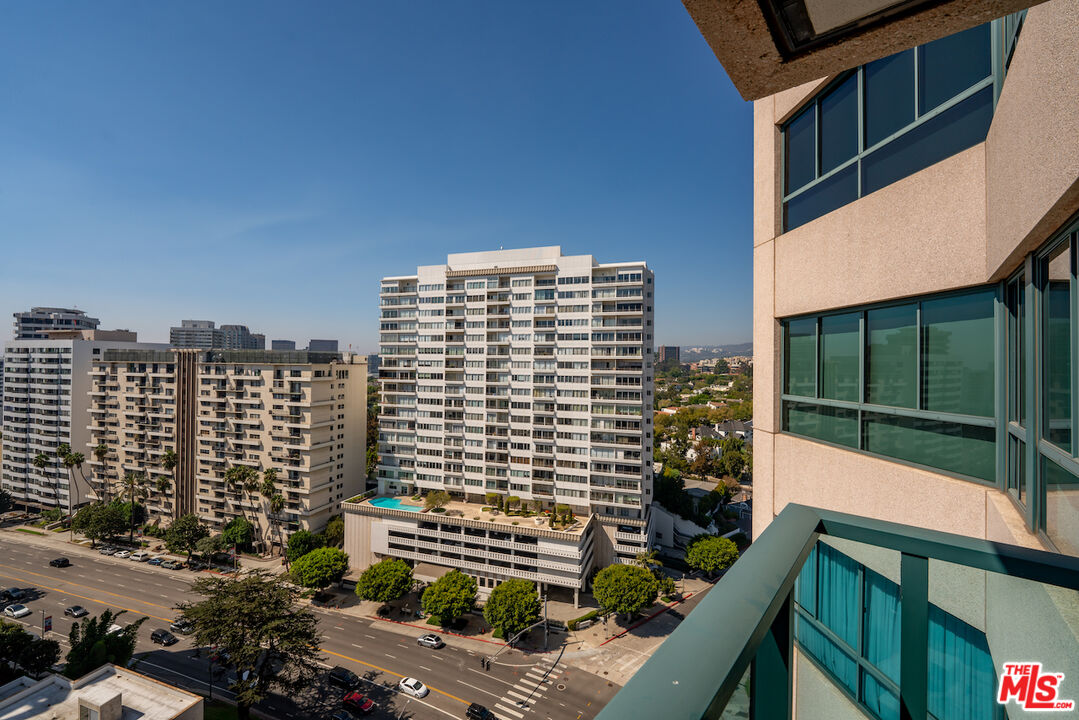10490 Wilshire Boulevard, Unit 1402 Los Angeles, CA 90024 - Photo 56 of 67