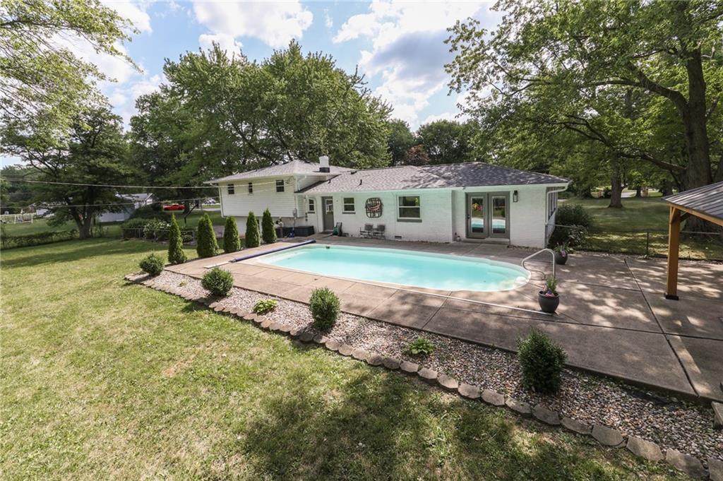 8450 South Franklin Road Indianapolis, IN 46259 - Photo 10 of 53 Gallery Image 10