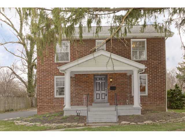 321 North Cassingham Road Bexley, OH 43209 - Photo 1 of 25