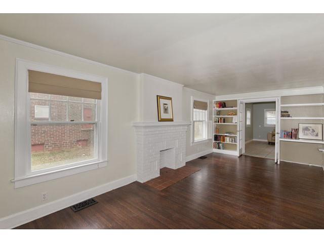 321 North Cassingham Road Bexley, OH 43209 - Photo 5 of 25