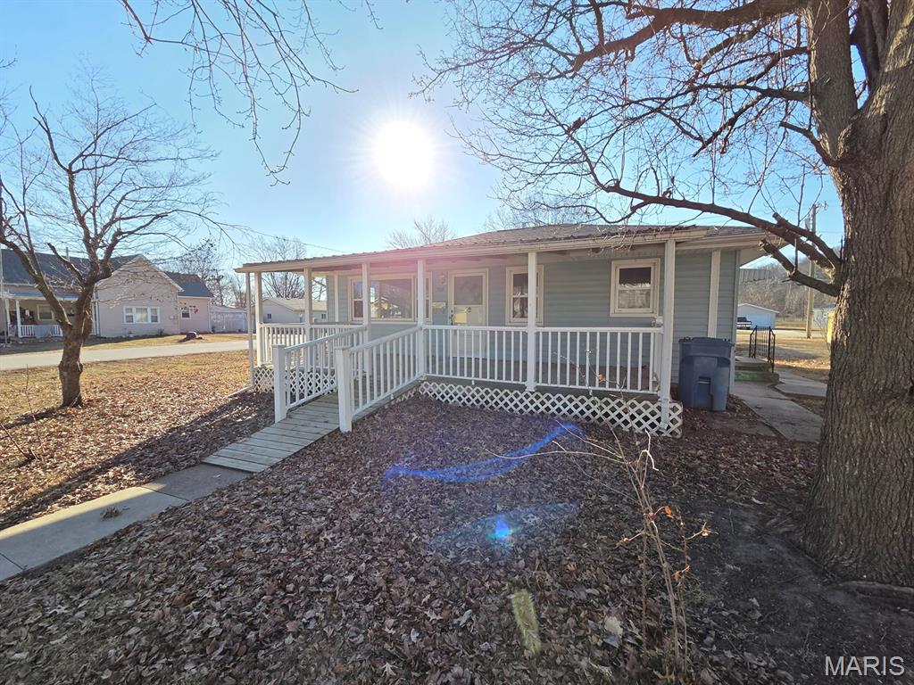 701 Madison Street Canton, MO 63435 - Photo 3 of 21