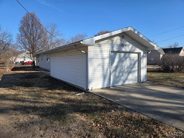 $129,900 | 701 Madison Street, Canton, MO 63435