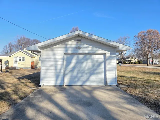 $129,900 | 701 Madison Street, Canton, MO 63435