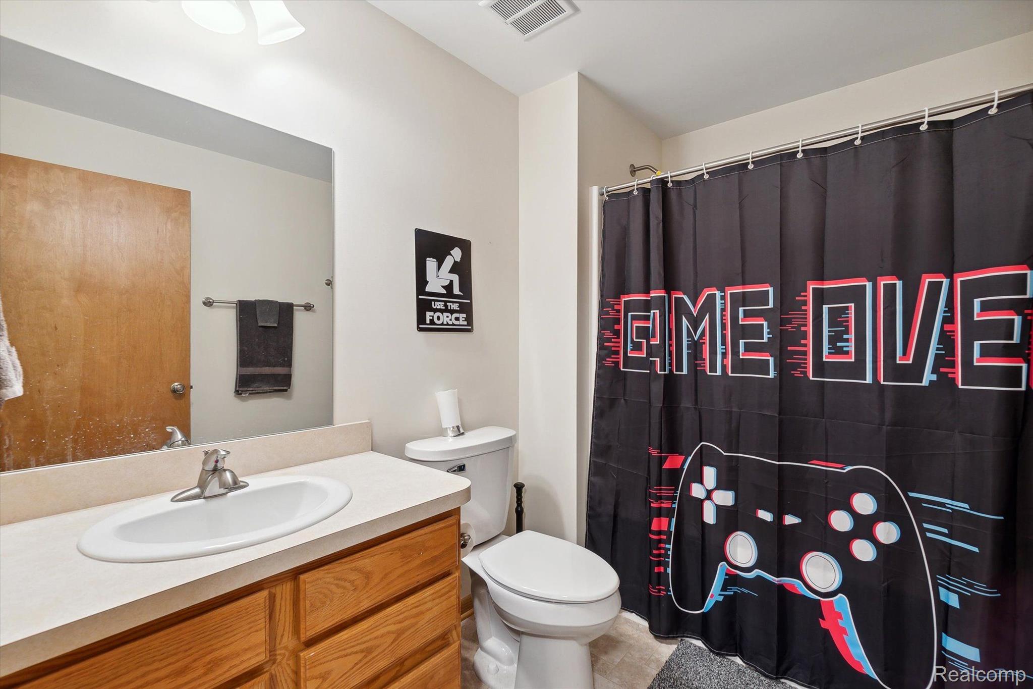 11202 Fenton Road Fenton, MI 48430 - Photo 28 of 38 Gallery Image 28
