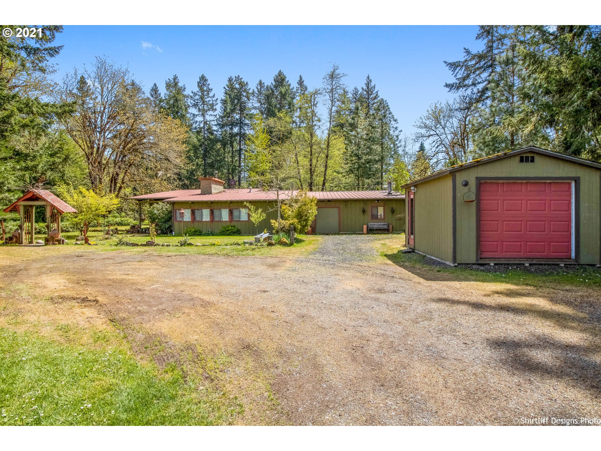 76686 Mosby Creek Road Cottage Grove, OR 97424 - Photo 1 of 32 Gallery Image 1