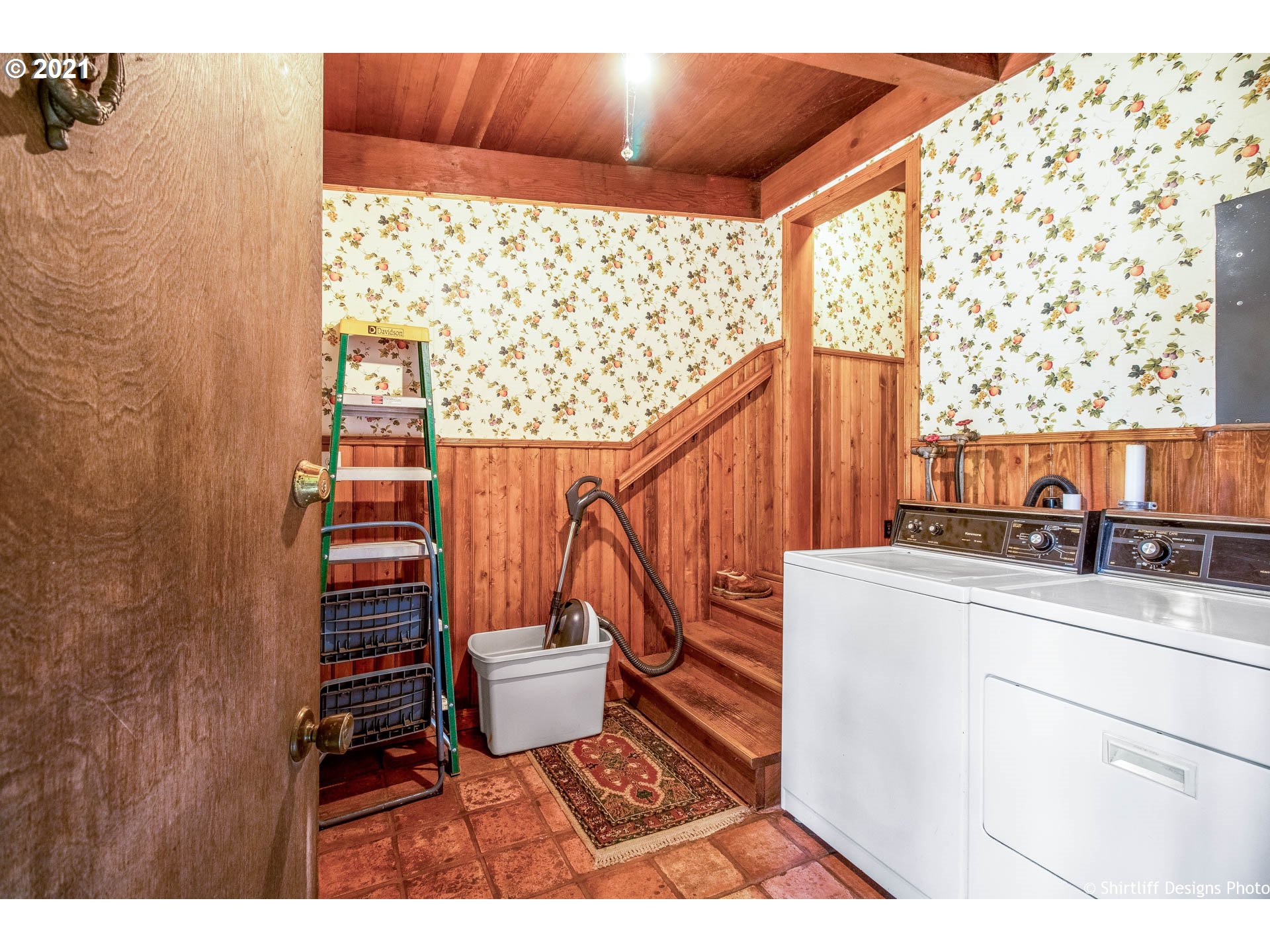 76686 Mosby Creek Road Cottage Grove, OR 97424 - Photo 22 of 32 Gallery Image 22