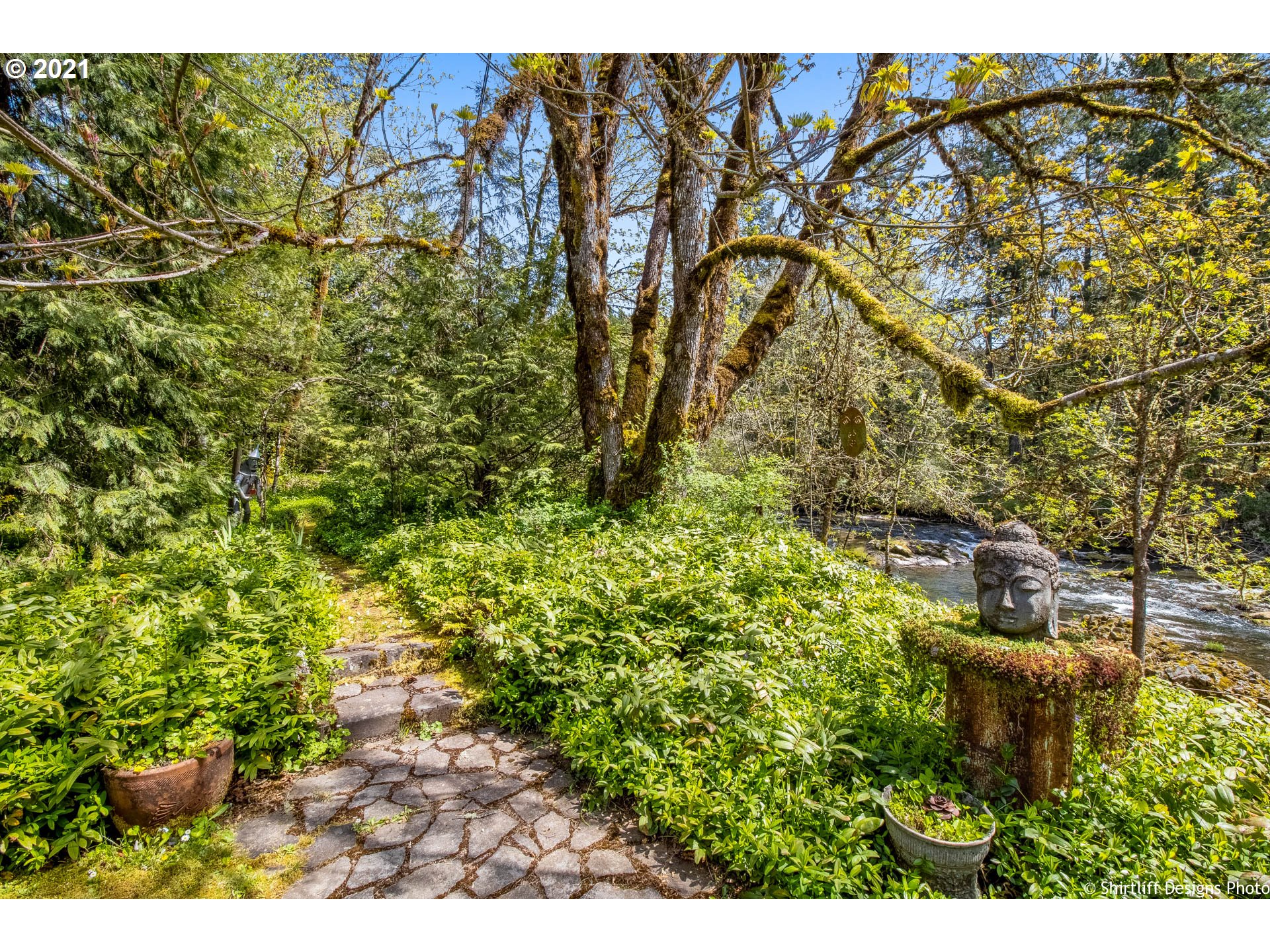 76686 Mosby Creek Road Cottage Grove, OR 97424 - Photo 24 of 32 Gallery Image 24