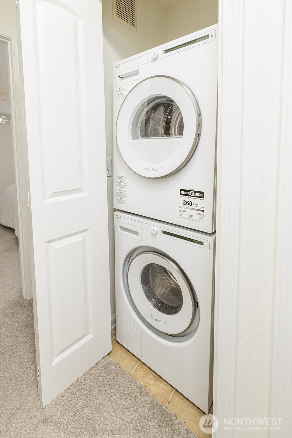 7809 218th Street Southwest, Unit 10 Edmonds, WA 98026 - Photo 11 of 18
