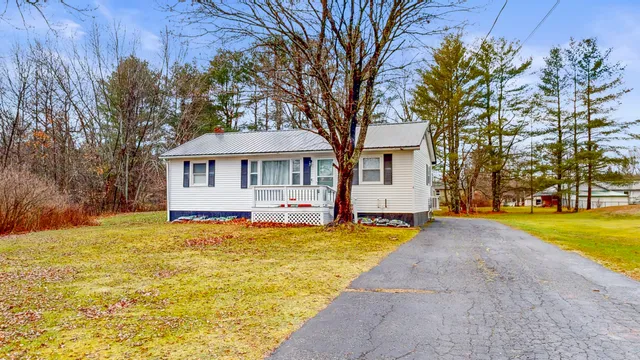 $289,900 | 6 Cecile Avenue, Augusta, ME 04330