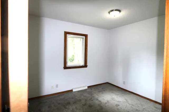 $425,000 | 1850 Quasar Avenue South, Lakeland, MN 55043