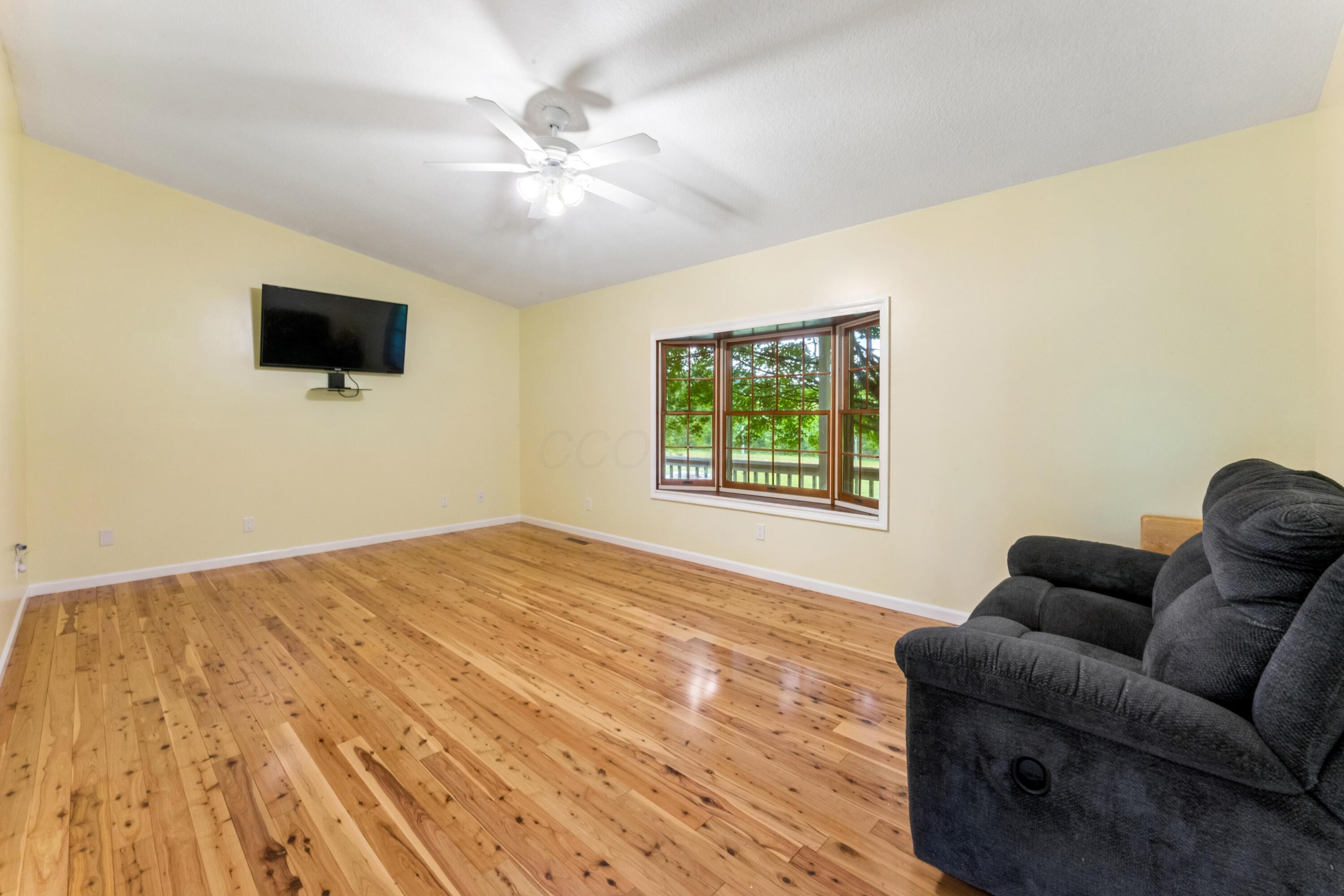 11011 Fairview Road Southeast Heath, OH 43056 - Photo 57 of 67 photos_high_resolution_DSC06136