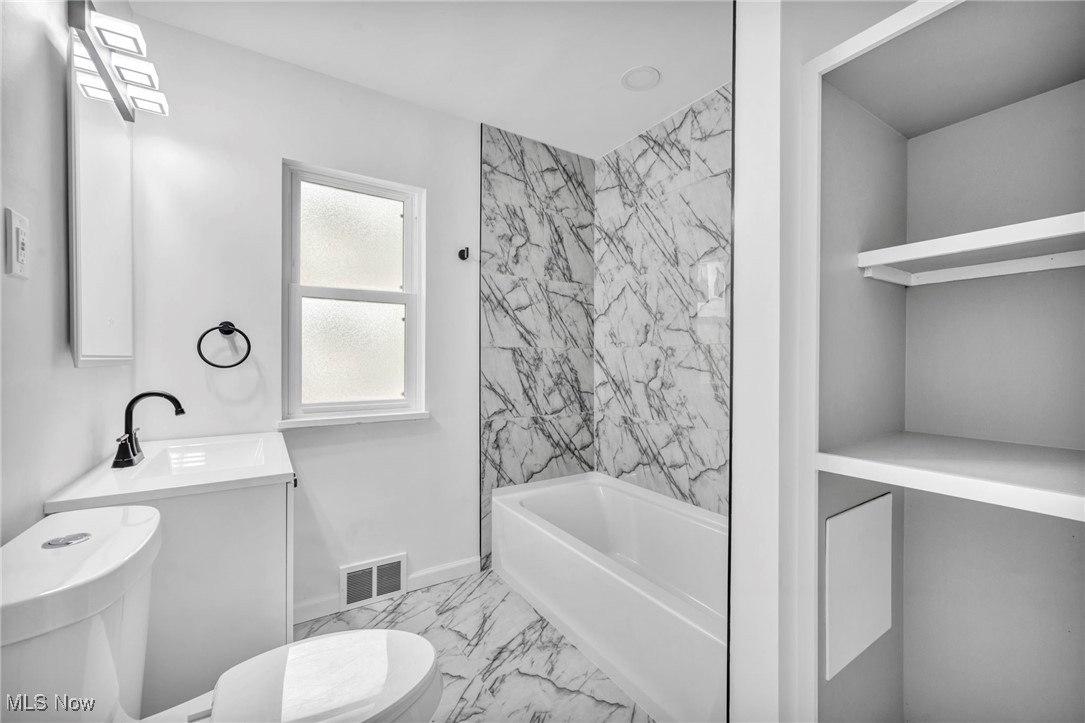 19307 Preston Road Cleveland, OH 44128 - Photo 13 of 31 Gallery Image 13