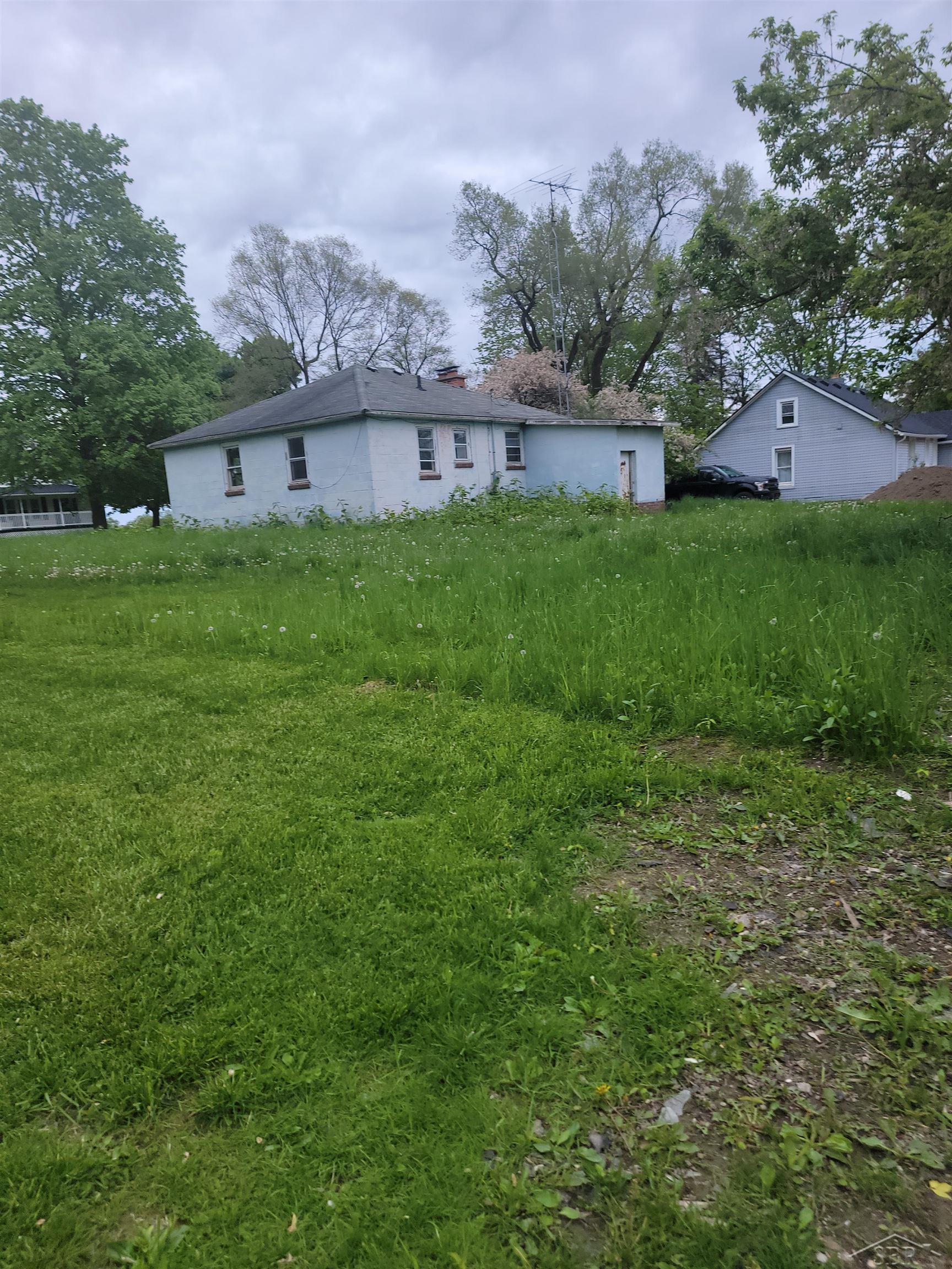 135 Rule Road Imlay City, MI 48444 - Photo 22 of 23 50141887-a7f610f6-1fff-46bd-840e-18813fb6dd7f.JPG