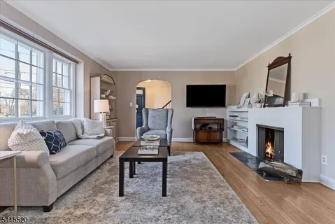 $799,000 | 241 Evergreen Court, Mountainside, NJ 07092