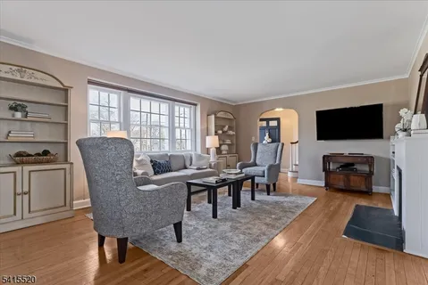 $799,000 | 241 Evergreen Court, Mountainside, NJ 07092