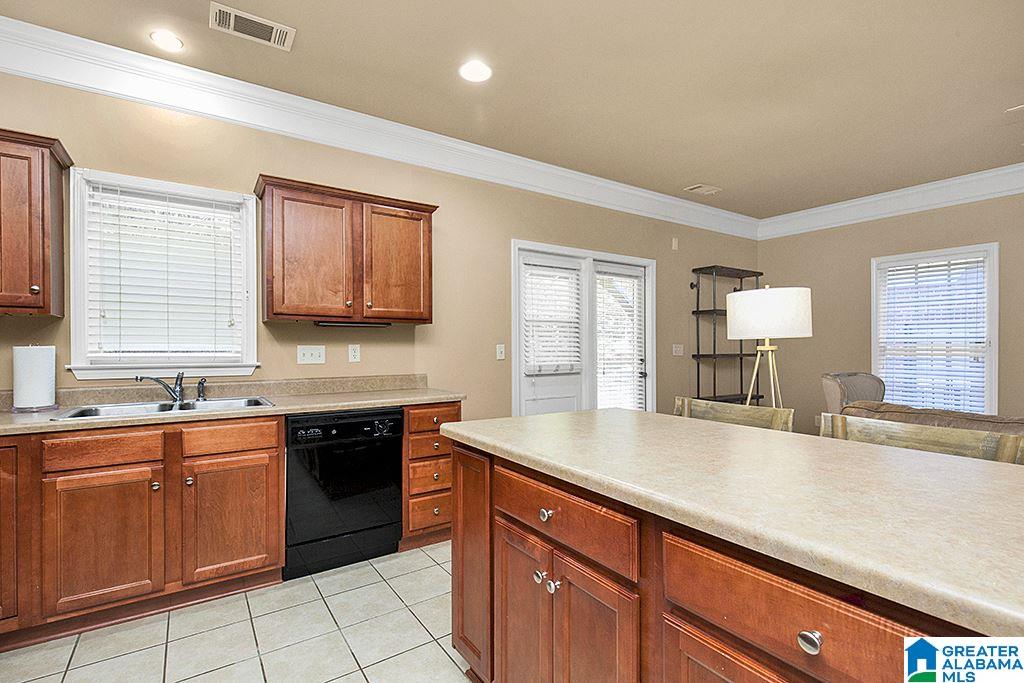 1041 Inverness Cove Way Birmingham, AL 35242 - Photo 8 of 31