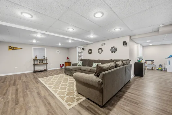 $516,000 | 13 Callery Court, Bolingbrook, IL 60490