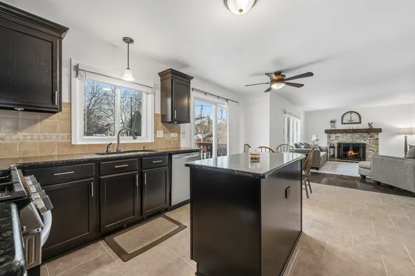 $516,000 | 13 Callery Court, Bolingbrook, IL 60490