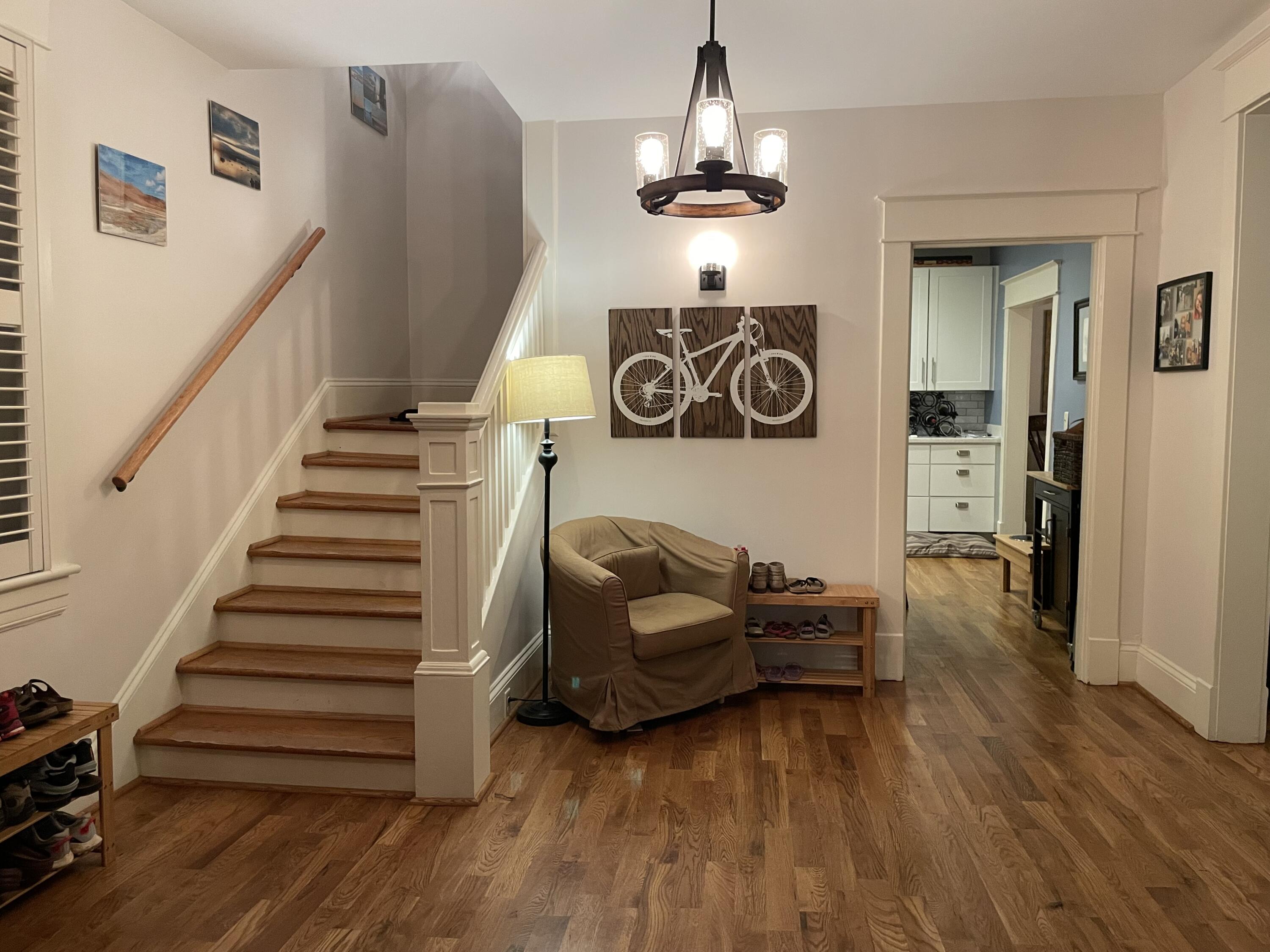 1734 Arlington Road Southwest Roanoke, VA 24015 - Photo 18 of 29 Arlington Foyer 3