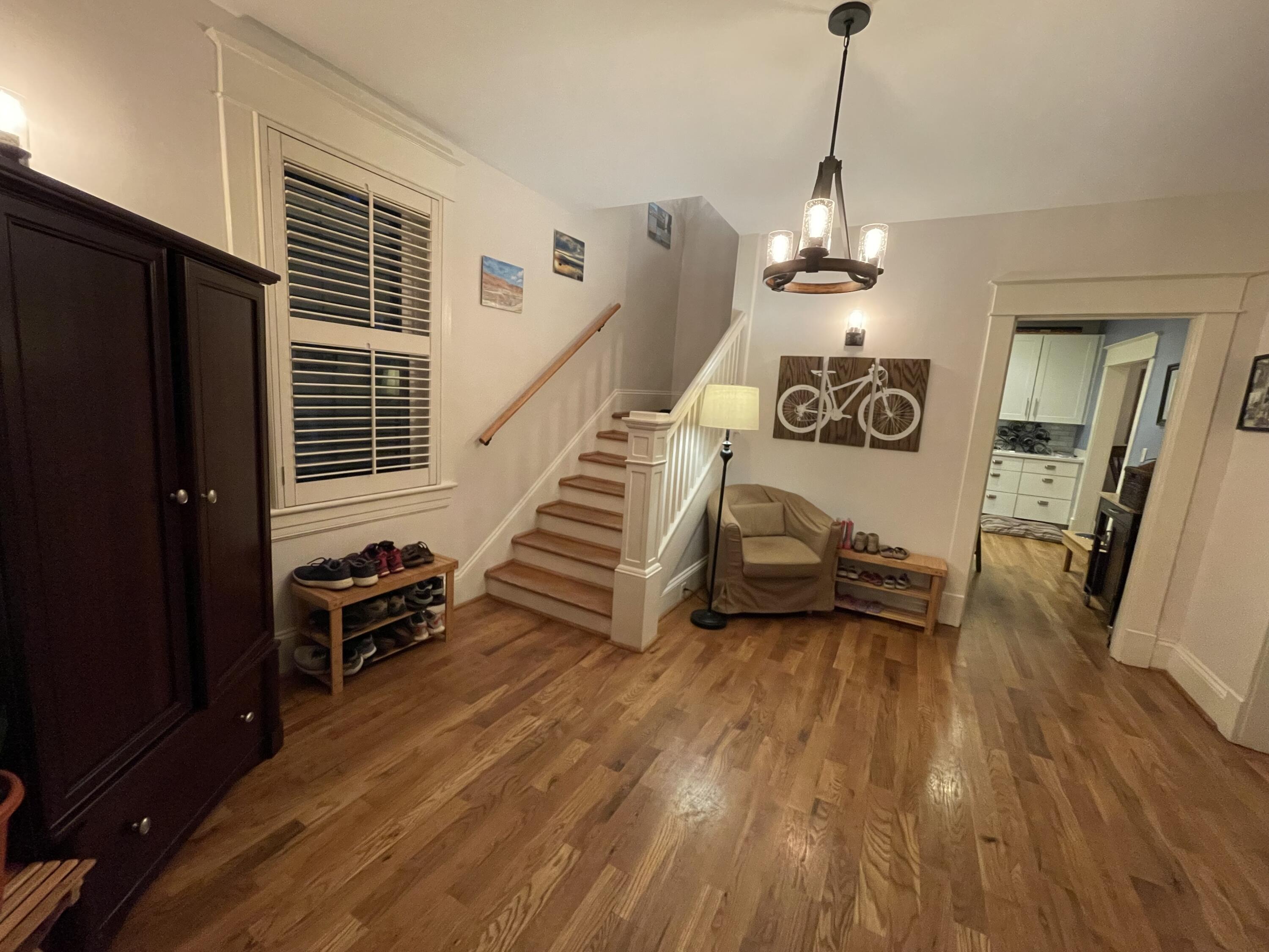 1734 Arlington Road Southwest Roanoke, VA 24015 - Photo 21 of 29 Arlington Foyer