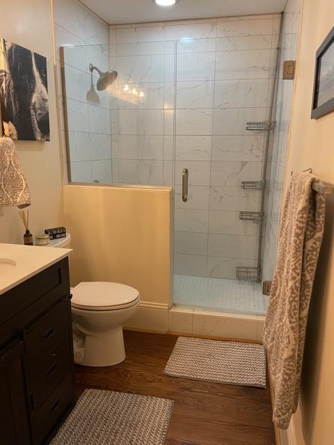 1734 Arlington Road Southwest Roanoke, VA 24015 - Photo 26 of 29 Arlington Master shower 2