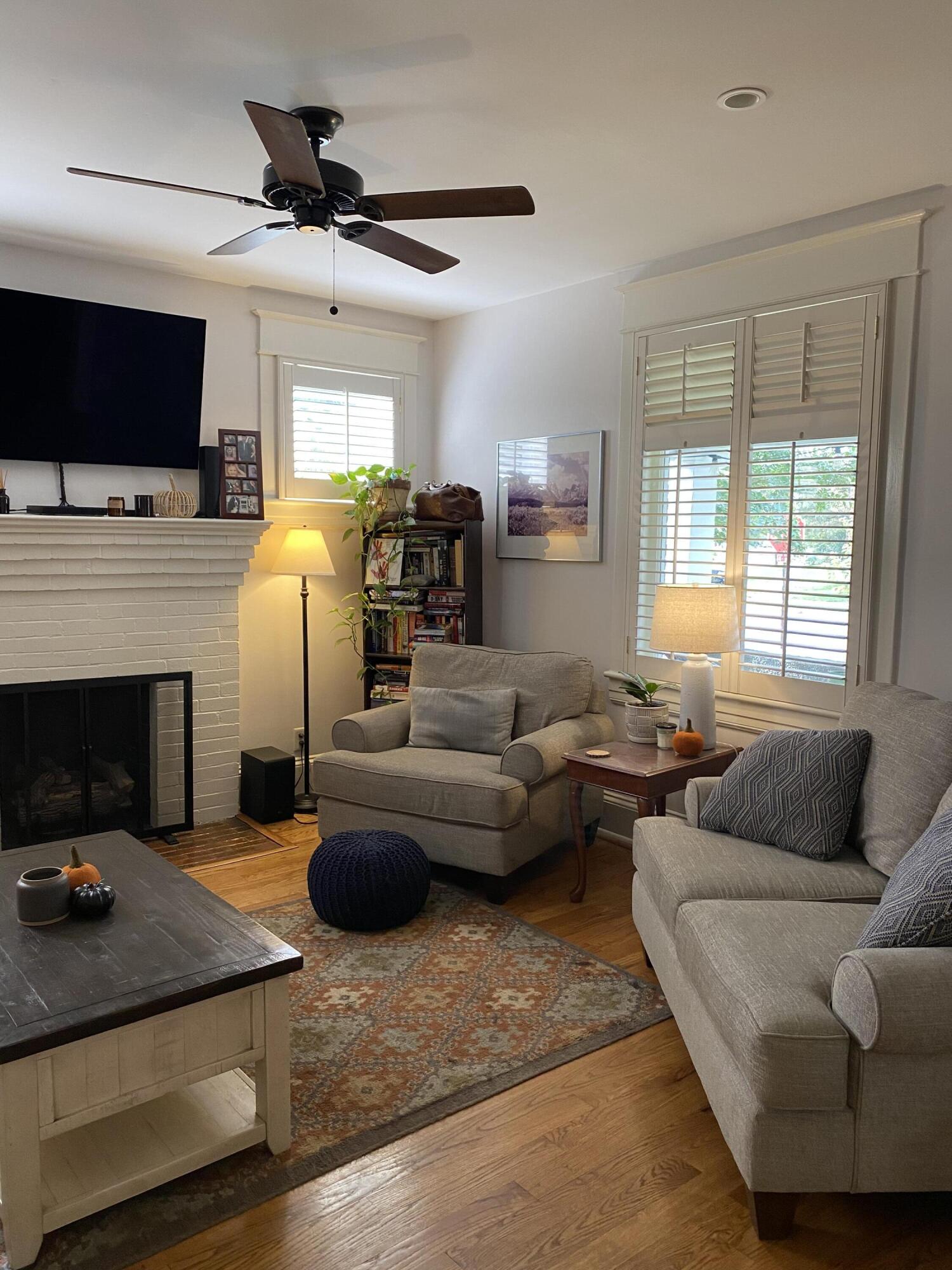 1734 Arlington Road Southwest Roanoke, VA 24015 - Photo 6 of 29 96FB2502-5C09-4806-8B29-338E9E4EB688