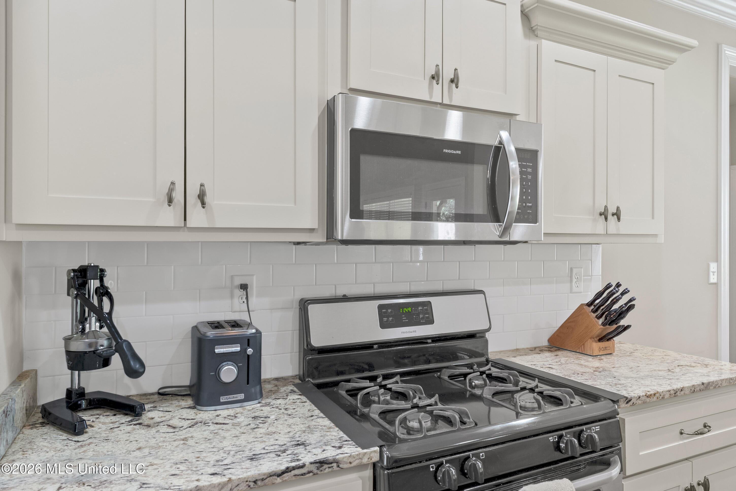 2353 Ouse Valley Lane Hernando, MS 38632 - Photo 21 of 30 Kitchen