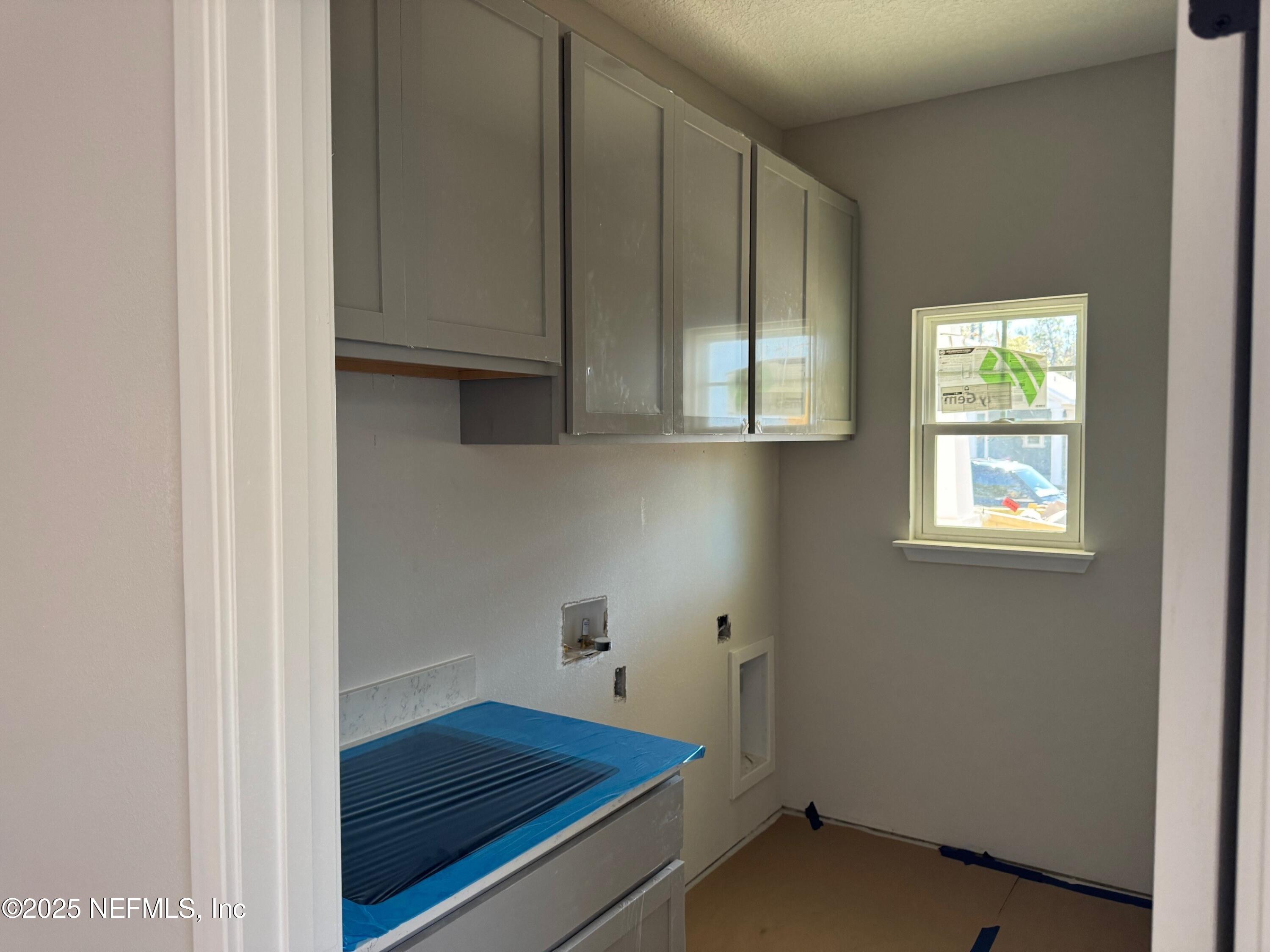 96157 Broadmoore Road Fernandina Beach, FL 32034 - Photo 4 of 15 Captiva 8 laundry room