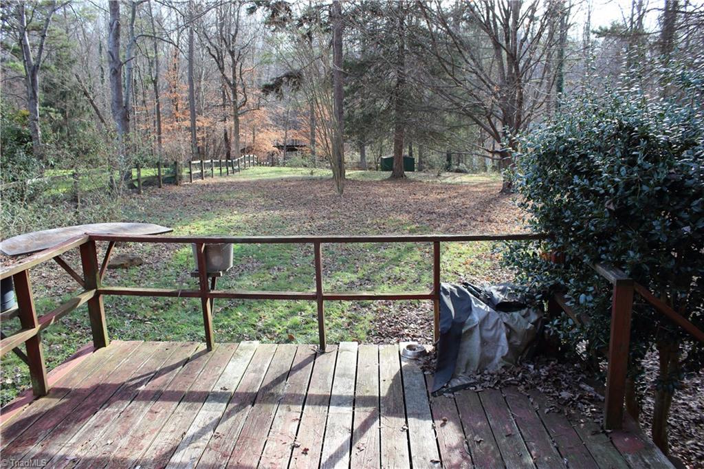 8134 Dull Road Clemmons, NC 27012 - Photo 14 of 15 10 x 12 deck