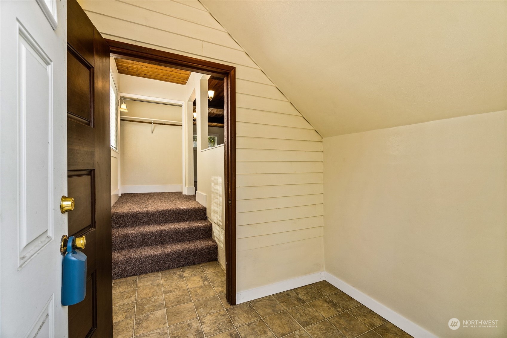 18127 Case Road Southwest Rochester, WA 98579 - Photo 3 of 37 a view of entryway