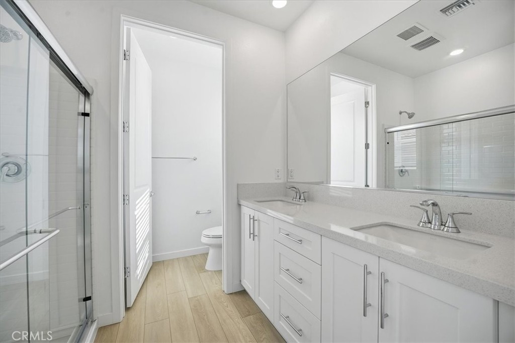 9328 Via Azul Pico Rivera, CA 90660 - Photo 18 of 38