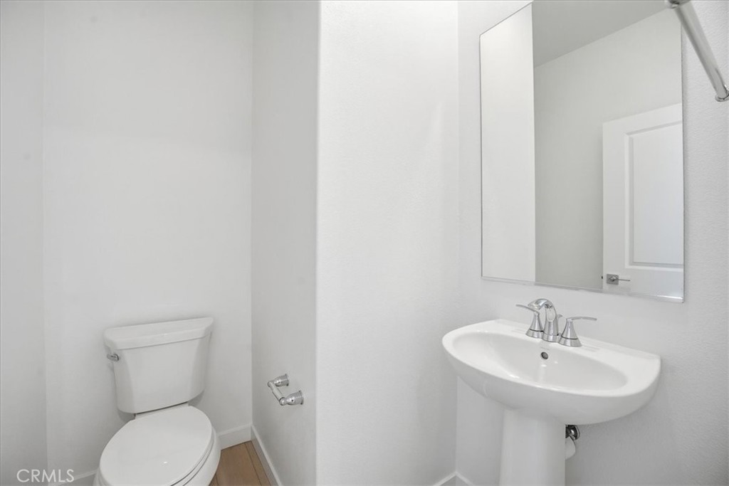 9328 Via Azul Pico Rivera, CA 90660 - Photo 30 of 38