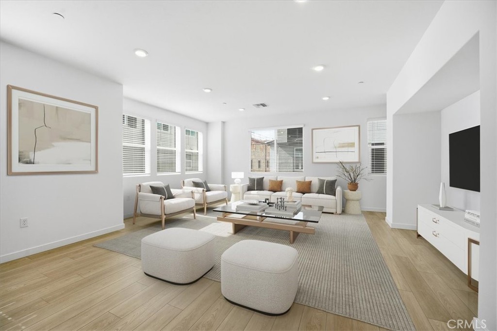 9328 Via Azul Pico Rivera, CA 90660 - Photo 9 of 38