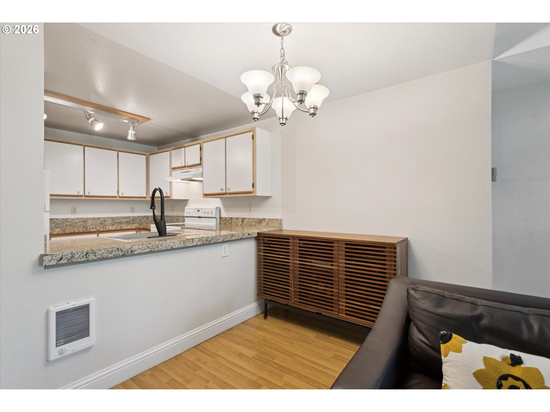 17618 Northwest Springville Road, Unit A8 Portland, OR 97229 - Photo 12 of 37