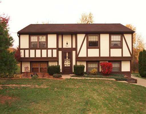 11 Fawn Ridge Drive McKees Rocks, PA 15136 - Photo 1 of 1 Gallery Image 1