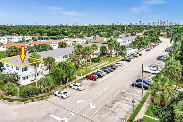 $1,900 | 1451 Northeast 170th Street, Unit 201A, North Miami Beach, FL 33162