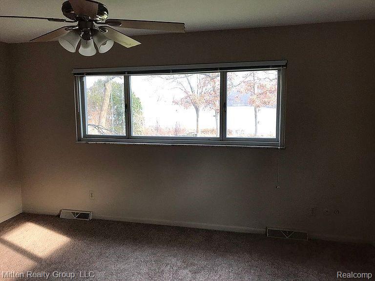 2566 Bullard Road Hartland, MI 48353 - Photo 7 of 21 image00002.jpeg