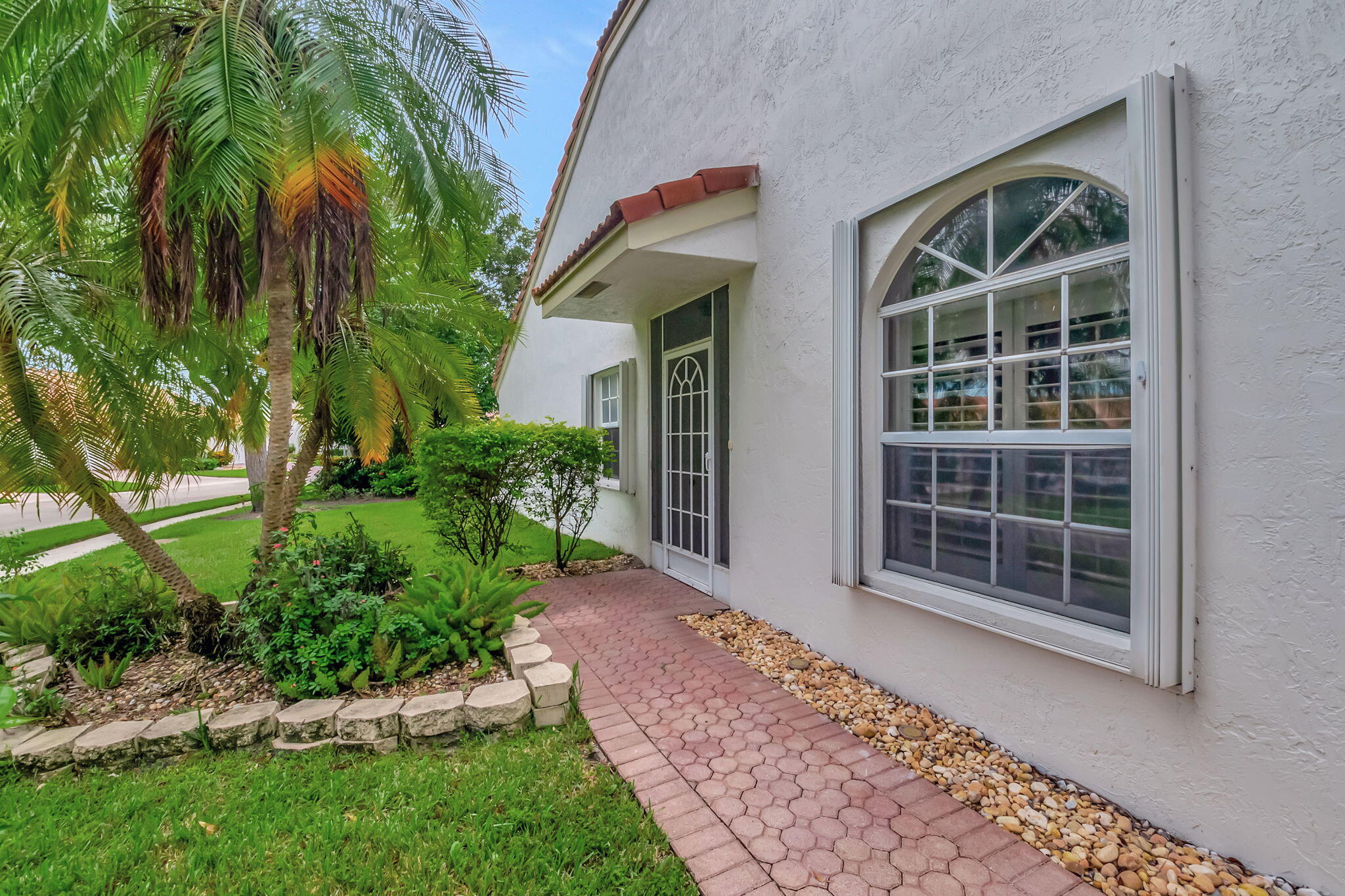6080 Caladium Road Delray Beach, FL 33484 - Photo 5 of 59 5-web-or-mls-DSC_3789