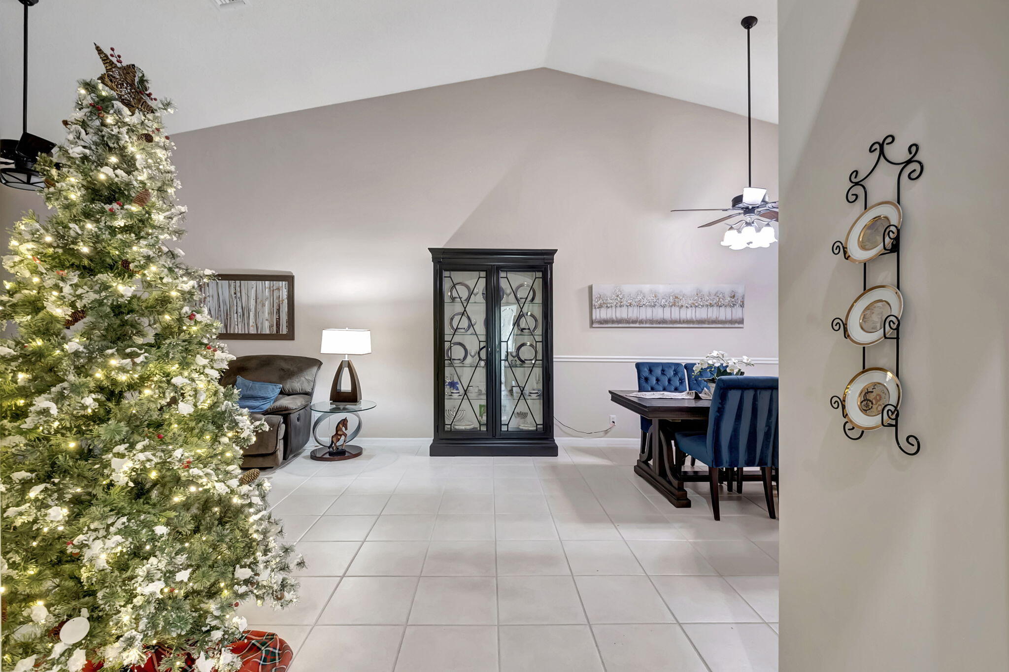 6080 Caladium Road Delray Beach, FL 33484 - Photo 7 of 59 7-web-or-mls-DSC_3799