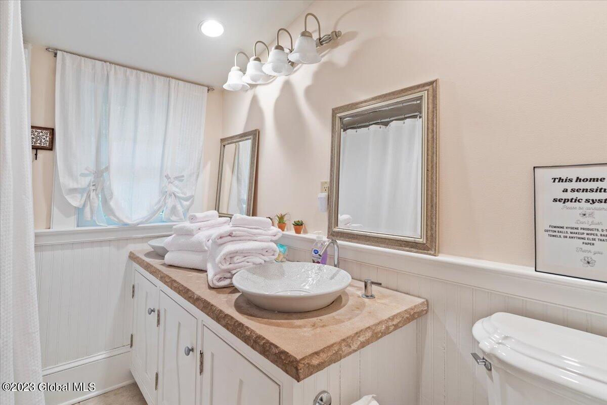 233 Locust Grove Road Greenfield, NY 12833 - Photo 21 of 38 22-DSC05550