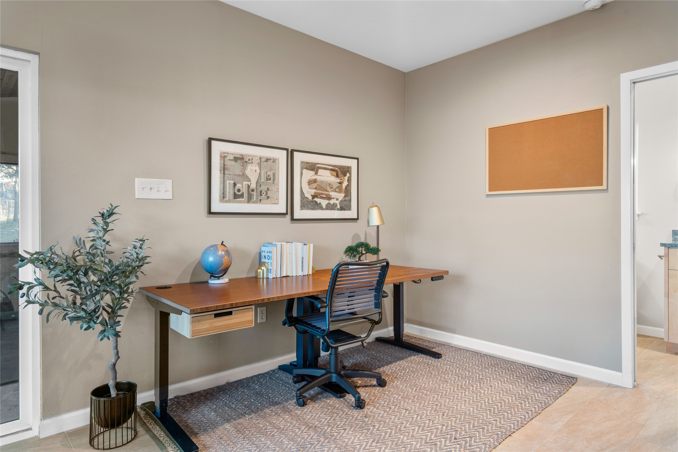 5505 Joe Sayers Avenue Austin, TX 78756 - Photo 15 of 29