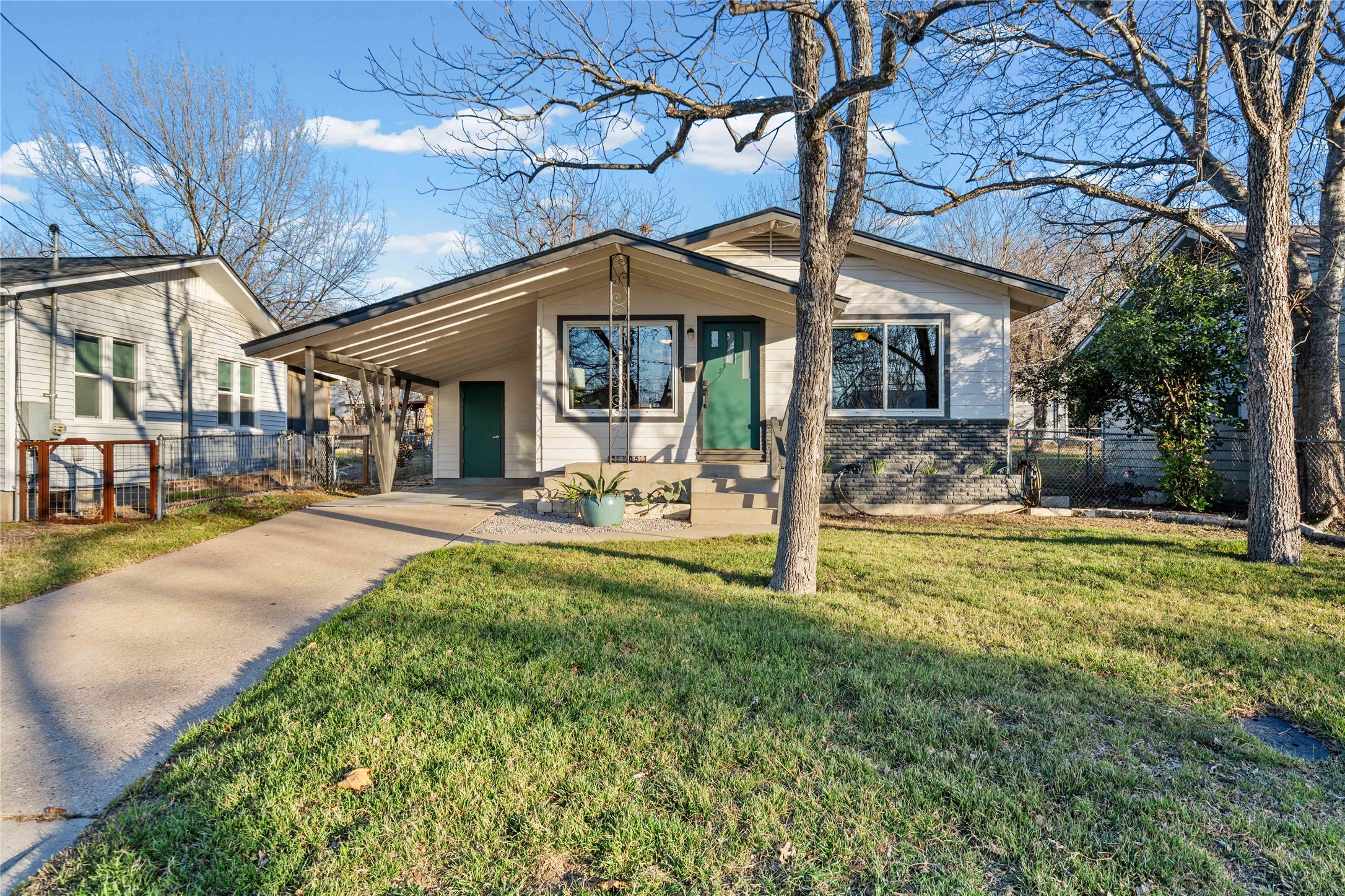 5505 Joe Sayers Avenue Austin, TX 78756 - Photo 2 of 29 Mid Century Home Located in the Heart of Brentwood.