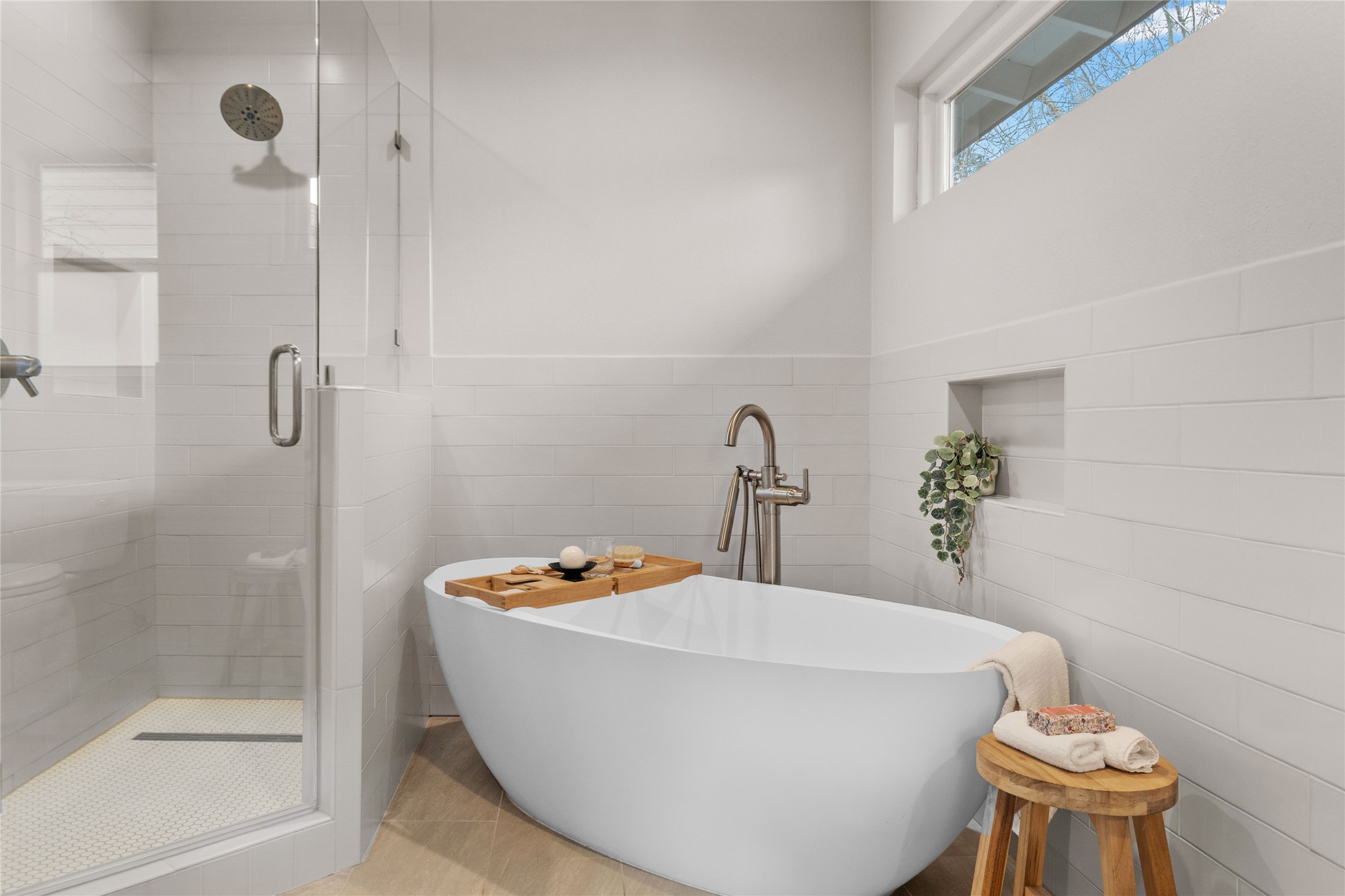 5505 Joe Sayers Avenue Austin, TX 78756 - Photo 21 of 29 Primary Bath Features Soaking Tub and Separate Shower