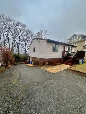 $379,000 | 12 Chincopee Avenue, Hopatcong, NJ 07843