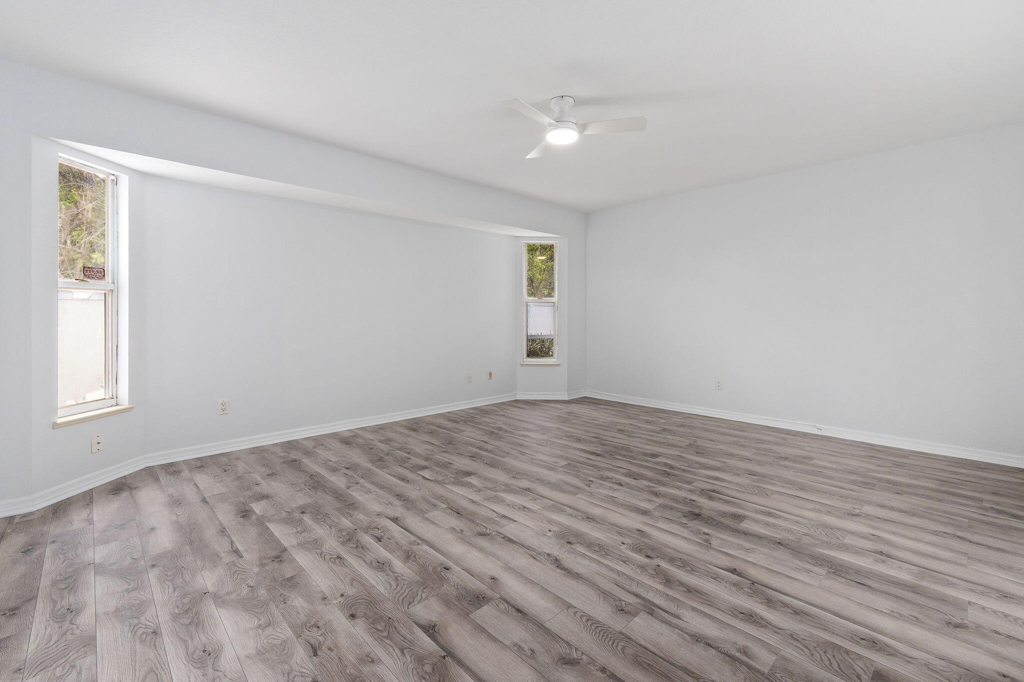 2452 Southwest Fair Isle Road Port St. Lucie, FL 34987 - Photo 18 of 52 34-web-or-mls-DSC04044