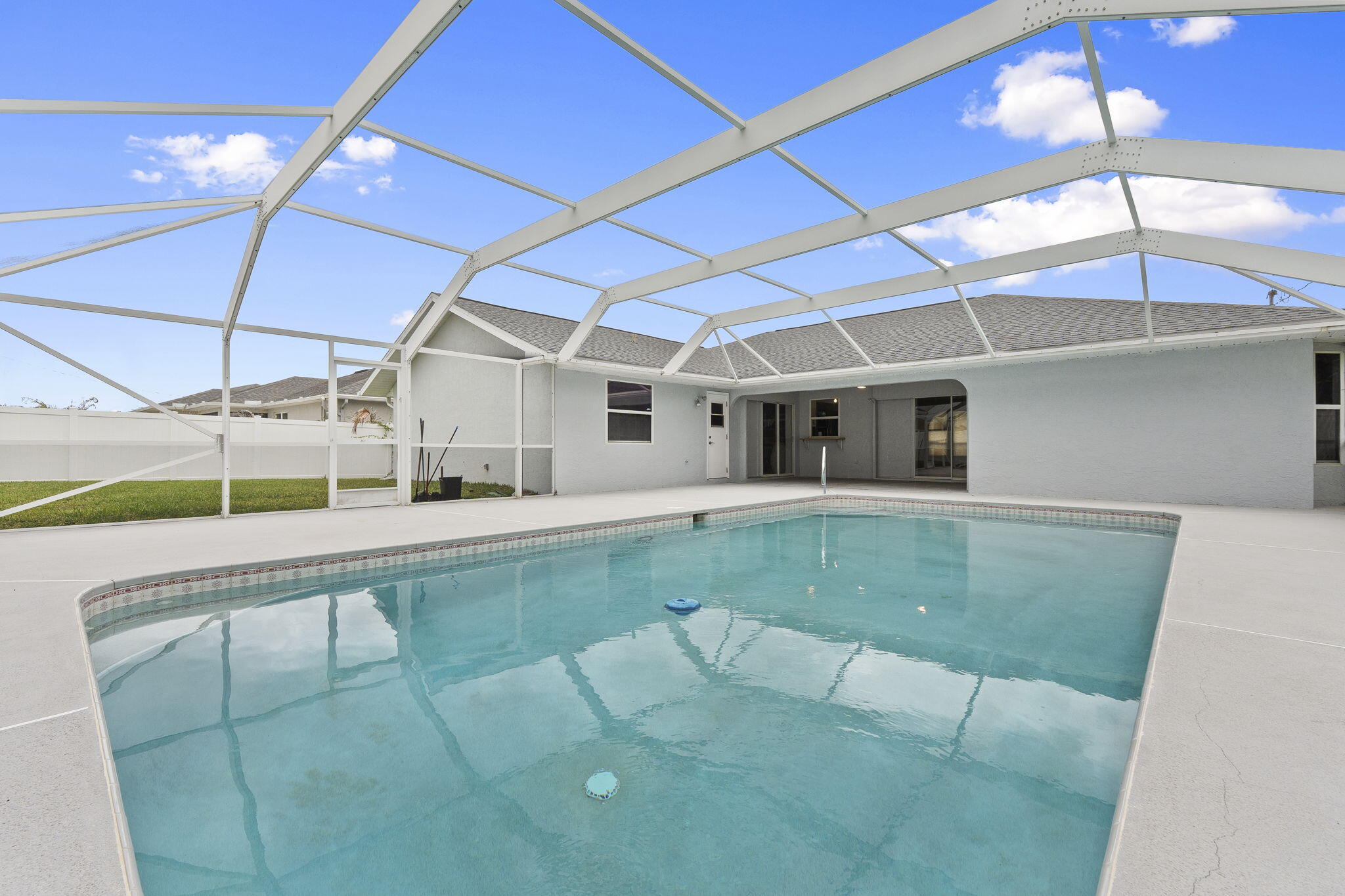 2452 Southwest Fair Isle Road Port St. Lucie, FL 34987 - Photo 31 of 52 22-web-or-mls-DSC04151