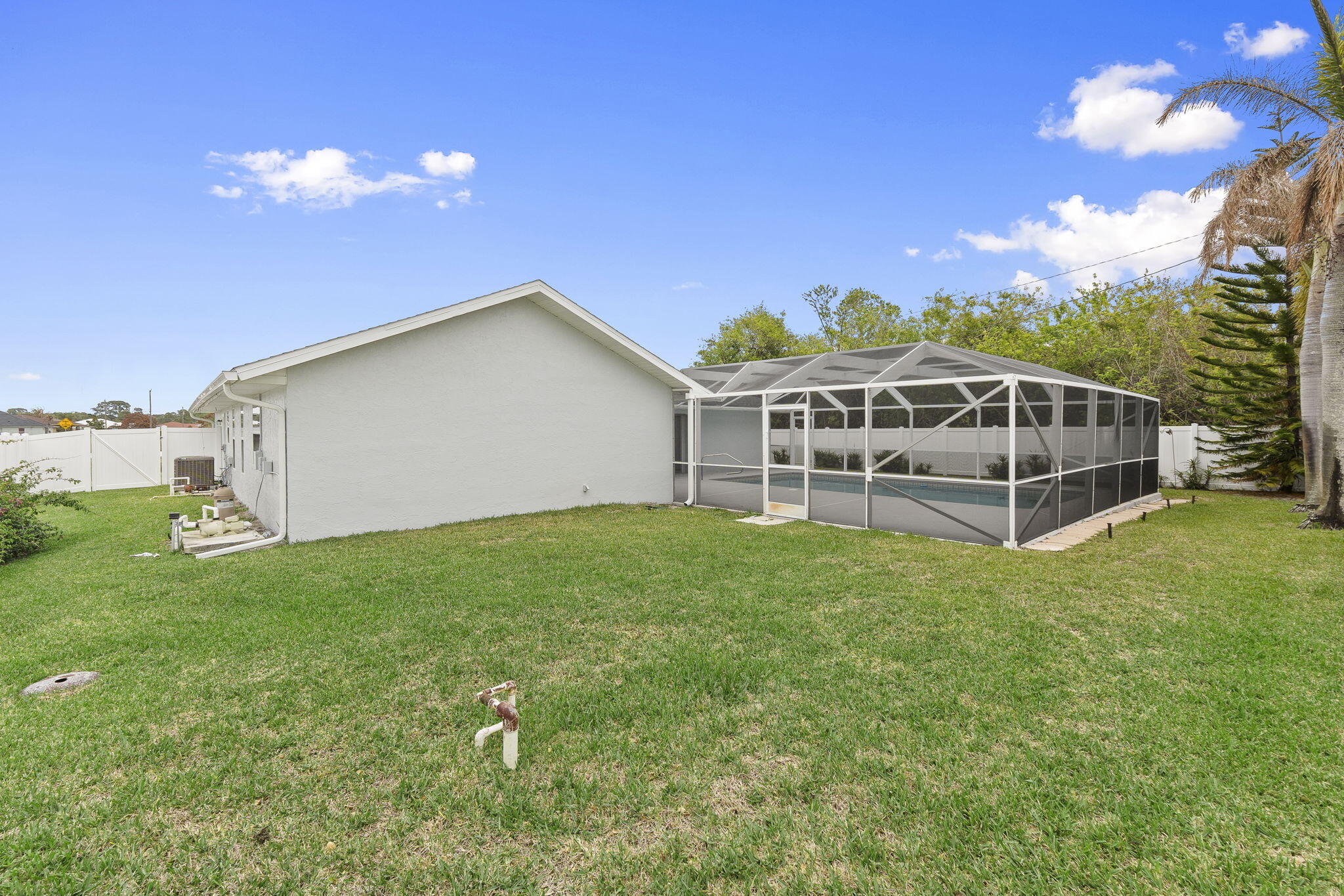 2452 Southwest Fair Isle Road Port St. Lucie, FL 34987 - Photo 42 of 52 20-web-or-mls-DSC04169